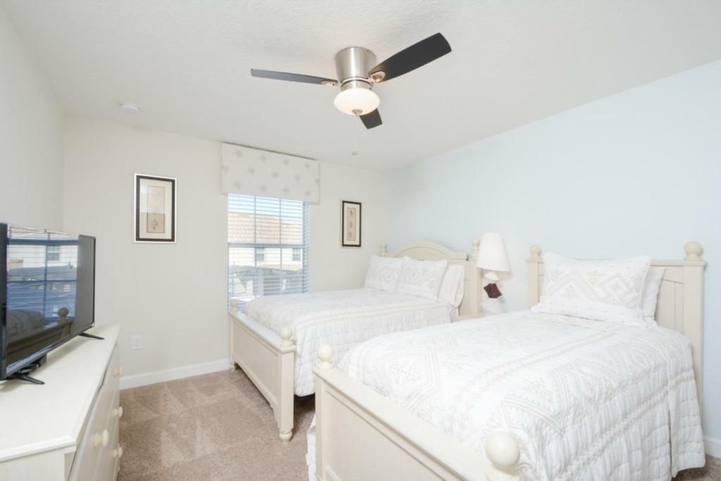 Pleasant House In Storey Lake Near Disney Kissimmee Exterior foto