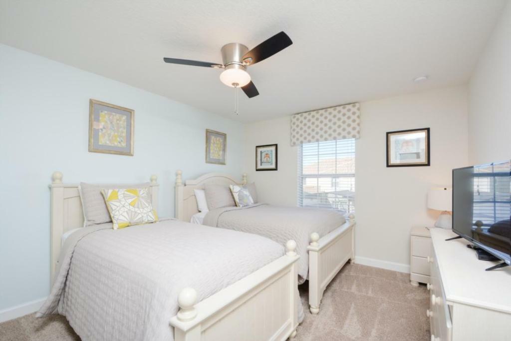 Pleasant House In Storey Lake Near Disney Kissimmee Exterior foto