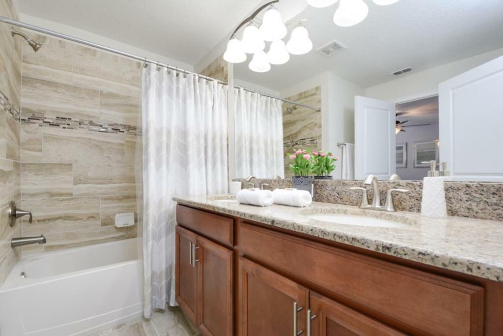 Pleasant House In Storey Lake Near Disney Kissimmee Exterior foto